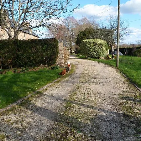 In An Amazing Private Park Country house Vannes